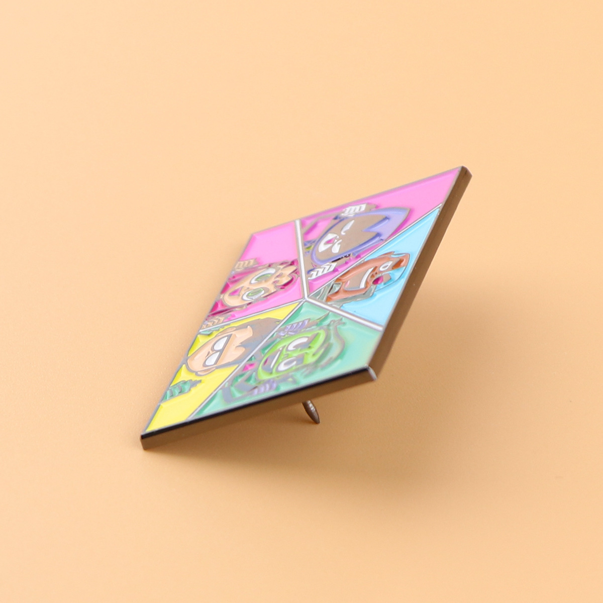 New Teen Heroes Team Enamel Pi - огляд і ціна Tuxedo Lapel Pin