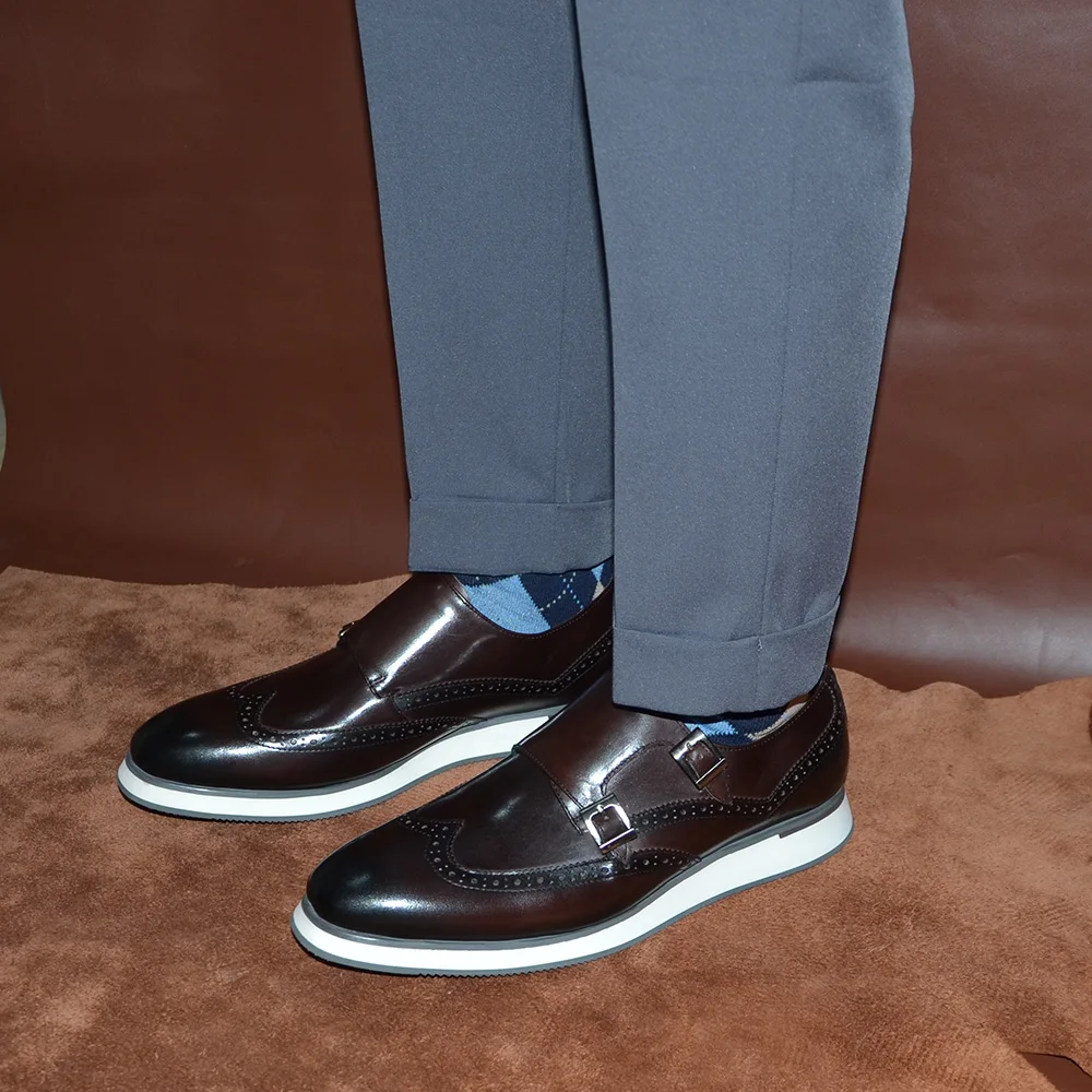 European Luxury Mens Sneakers  - огляд і ціна Men'S Luxury Formal Wear